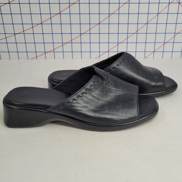 Munro‎ Aruba Black Leather Slide Sandals Comfort Footbed Casual Classic Summer - Picture 5 of 13
